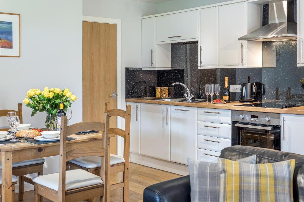 High Range Self-Catering Chalets Авимор Екстериор снимка
