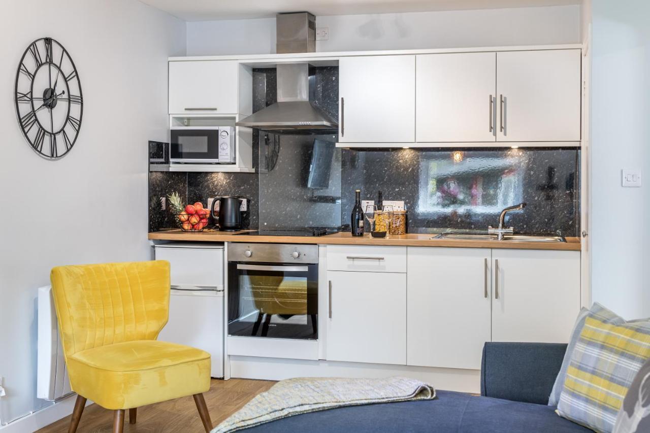 High Range Self-Catering Chalets Авимор Екстериор снимка
