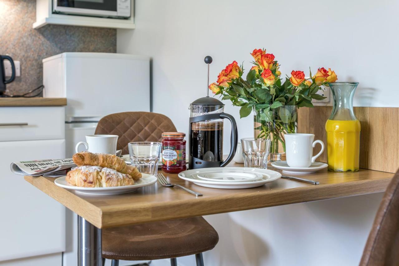 High Range Self-Catering Chalets Авимор Екстериор снимка
